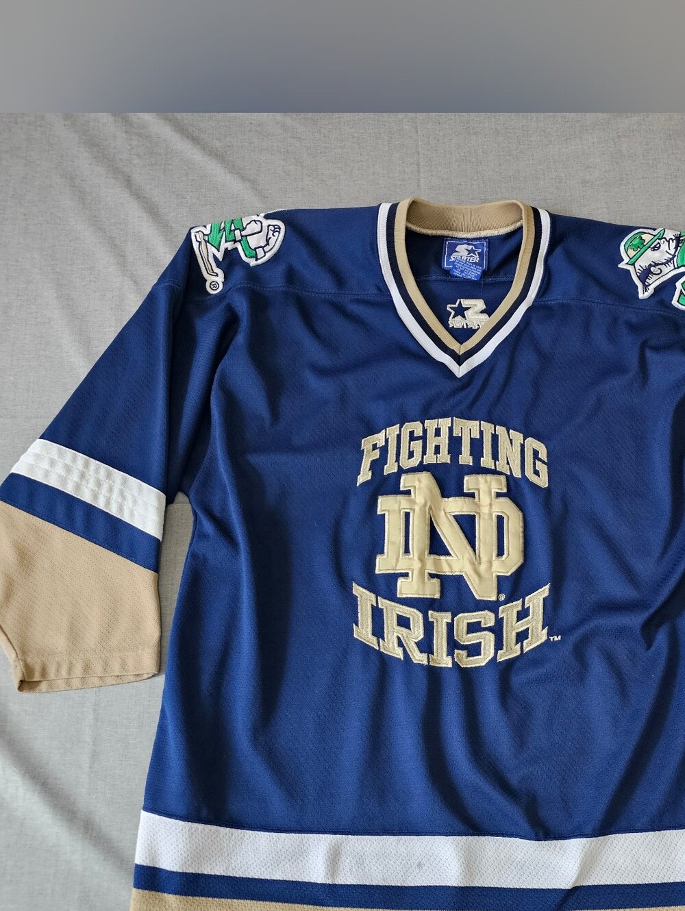 Notre Dame Fighting Irish Hockey Jersey Mens Size Medium Sewn Starter Vintage